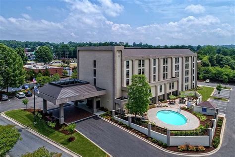 hotels in matthews nc|More.